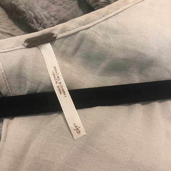 Free People Twisted Back Tanktop - Picture 5 of 7